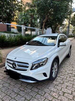 Carro 1.6 CGI ADVANCE 16V TURBO GASOLINA 4P AUTOMÁTICO
