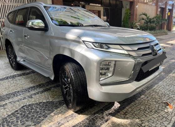 Carro 2.4 16V MIVEC TURBO DIESEL HPE-S AWD AUTOMÁTICO