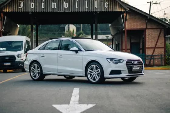 Carro 2.0 TFSI GASOLINA SEDAN PERFORMANCE S-TRONIC