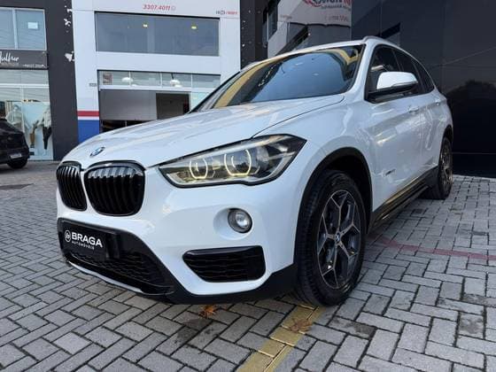 Carro 2.0 16V TURBO ACTIVEFLEX SDRIVE20I X-LINE 4P AUTOMÁTICO