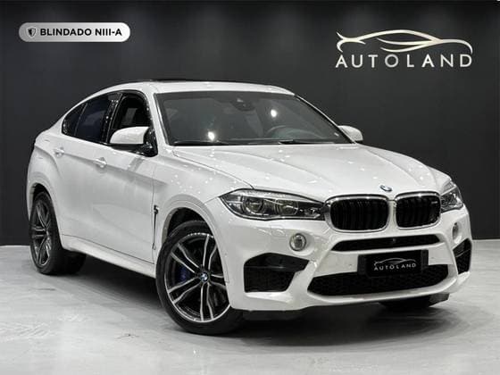 Carro 4.4 M 4X4 COUPÉ V8 32V BI-TURBO GASOLINA 4P AUTOMÁTICO