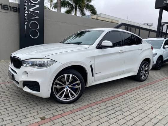 Carro 4.4 M SPORT 4X4 COUPÉ V8 32V BI-TURBO GASOLINA 4P AUTOMÁTICO