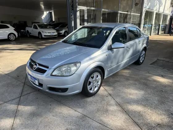 Carro 2.0 MPFI ELEGANCE 8V FLEX 4P MANUAL