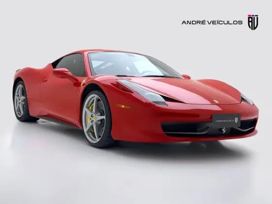 Carro 4.5 V8 GASOLINA F1-DCT