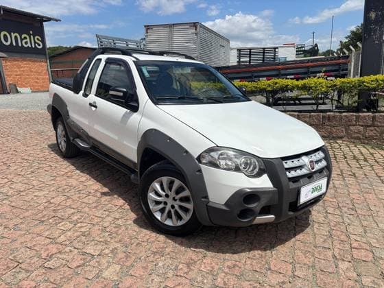 Carro 1.8 MPI ADVENTURE CD 8V FLEX 2P MANUAL