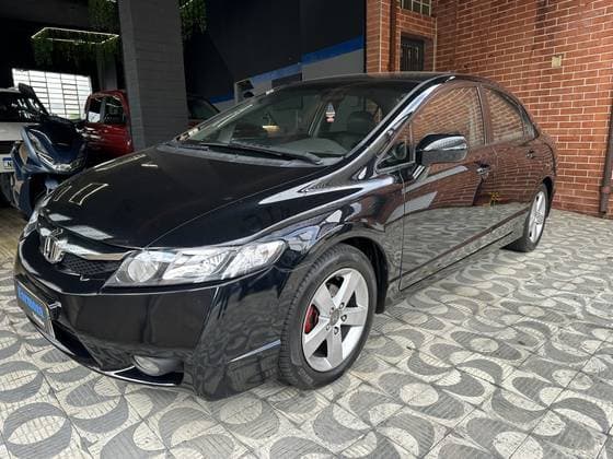 Carro 1.8 LXS 16V FLEX 4P AUTOMÁTICO