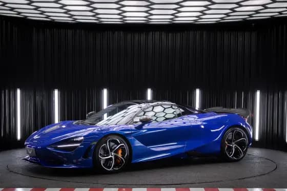 Carro 4.0 V8 TURBO GASOLINA SPIDER SSG