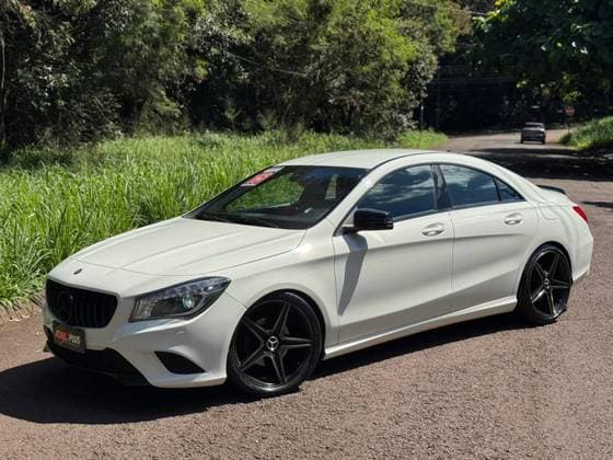 Carro 1.6 FIRST EDITION TURBO GASOLINA 4P AUTOMATIZADO