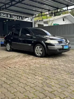 Carro 1.6 DYNAMIQUE 16V FLEX 4P MANUAL