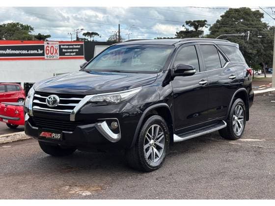Carro 2.8 SRX 4X4 7 LUGARES 16V TURBO INTERCOOLER DIESEL 4P AUTOMÁTICO