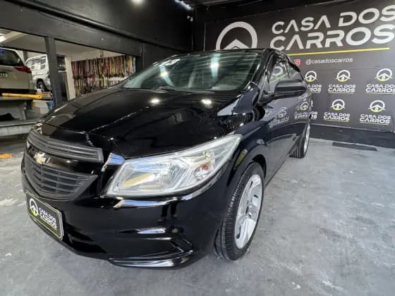 Carro 1.0 MPFI LS 8V FLEX 4P MANUAL