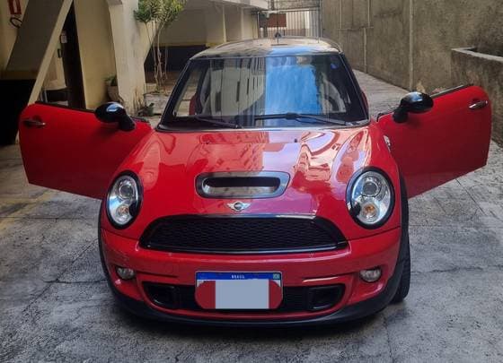 Carro 1.6 S 16V TURBO GASOLINA 2P AUTOMÁTICO