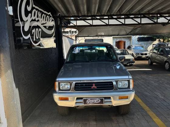 Carro 2.5 GL 4X4 CD 8V TURBO DIESEL 4P MANUAL