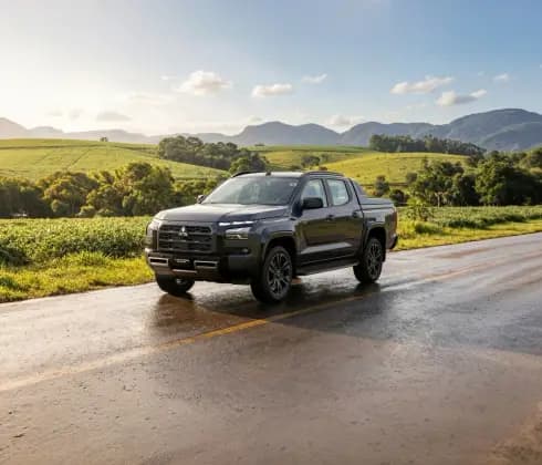 Carro 2.4 BITURBO DIESEL CD KATANA 4X4 AUTOMÁTICO