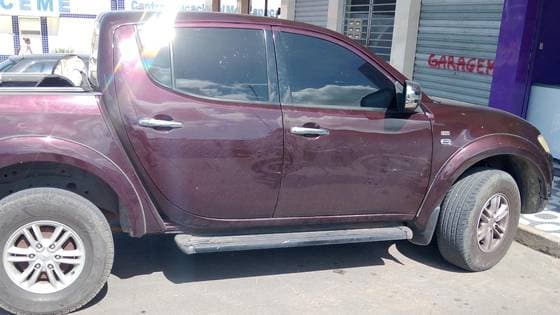 Carro 3.2 HPE 4X4 CD 16V TURBO INTERCOOLER DIESEL 4P AUTOMÁTICO