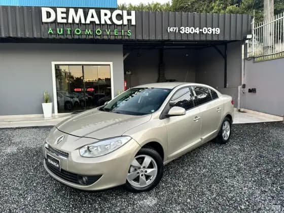 Carro 2.0 DYNAMIQUE 16V FLEX 4P AUTOMÁTICO
