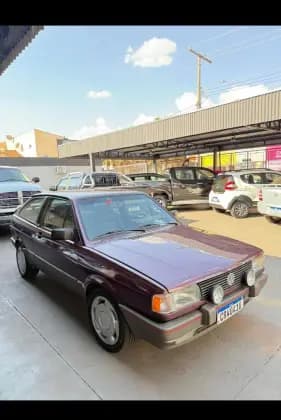Carro 1.8 MI GL 8V ÁLCOOL 2P MANUAL