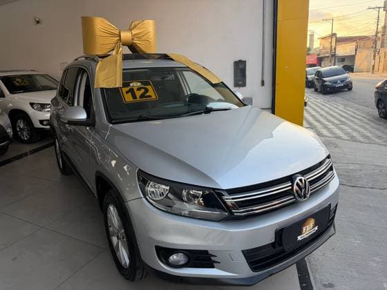 Carro 2.0 TSI 16V TURBO GASOLINA 4P TIPTRONIC