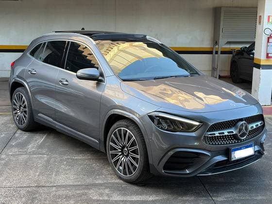 Carro 1.3 MHEV AMG LINE 7G-DCT