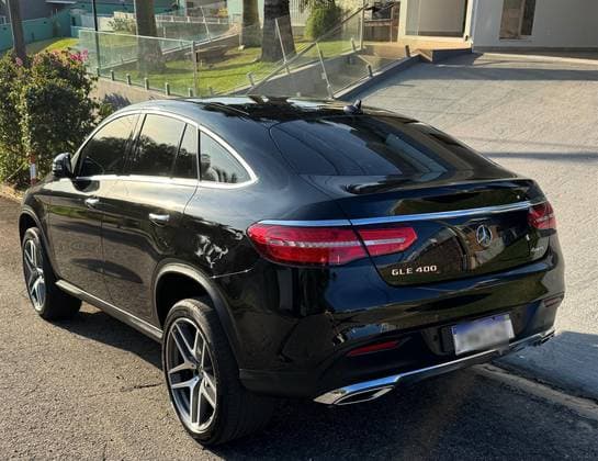 Carro 3.0 V6 GASOLINA HIGHWAY COUPÉ 4MATIC 9G-TRONIC