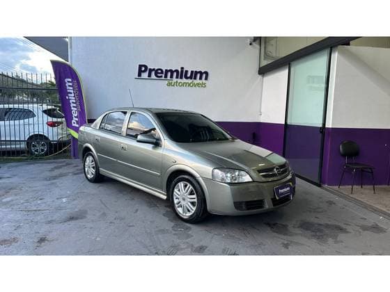 Carro 2.0 MPFI ELEGANCE SEDAN 8V FLEX 4P MANUAL