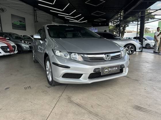 Carro 2.0 LXR 16V FLEX 4P AUTOMÁTICO