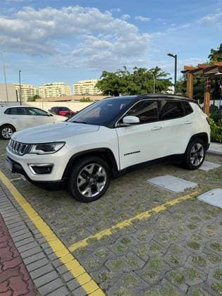 Carro 2.0 16V DIESEL LIMITED 4X4 AUTOMÁTICO