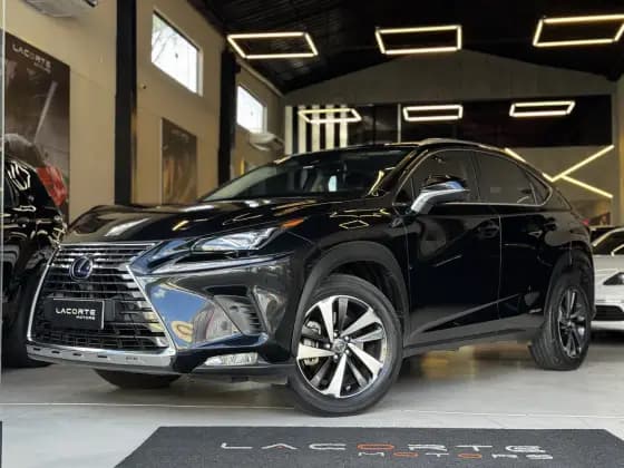 Carro 2.5 16V VVT-I HYBRID LUXURY CVT AWD