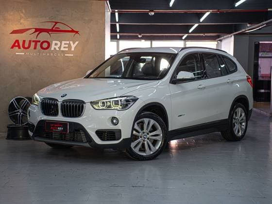 Carro 2.0 16V TURBO ACTIVEFLEX SDRIVE20I X-LINE 4P AUTOMÁTICO