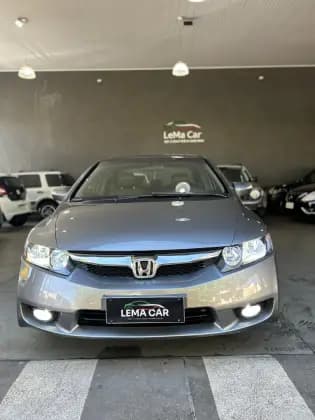 Carro 1.8 LXL 16V FLEX 4P AUTOMÁTICO