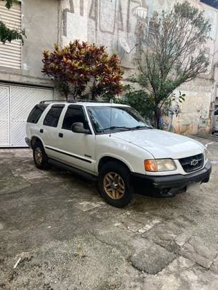 Carro 2.4 MPFI ST 4X2 8V GASOLINA 4P MANUAL