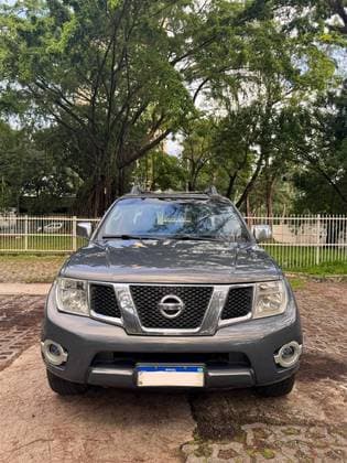 Carro 2.5 SL 4X4 CD TURBO ELETRONIC DIESEL 4P AUTOMÁTICO