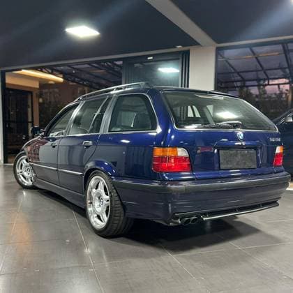 Carro 2.5 TOURING 24V GASOLINA 4P MANUAL