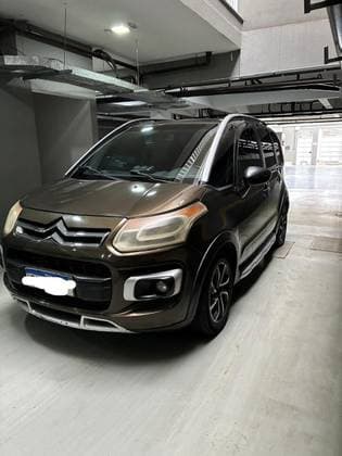 Carro 1.6 EXCLUSIVE 16V FLEX 4P MANUAL