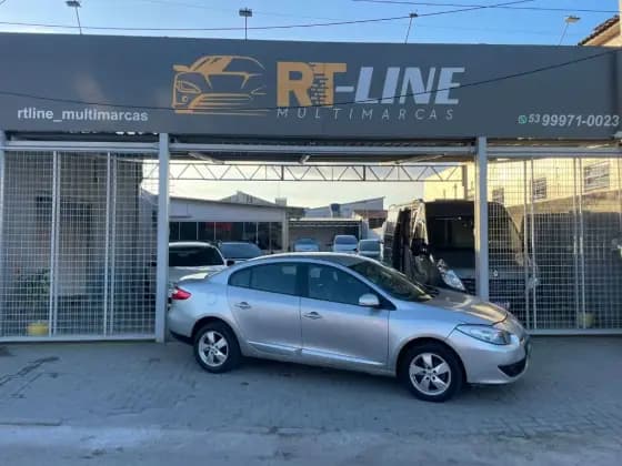 Carro 2.0 DYNAMIQUE 16V FLEX 4P AUTOMÁTICO