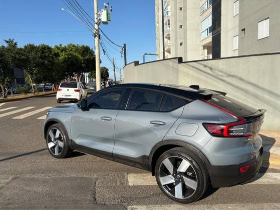 Carro P8 RECHARGE PURE ELECTRIC AWD