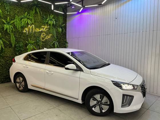 Carro 1.6 GDI HEV DCT