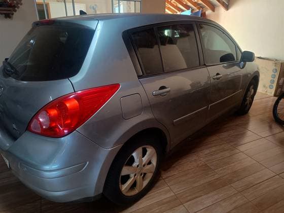 Carro 1.8 SL 16V FLEX 4P AUTOMÁTICO