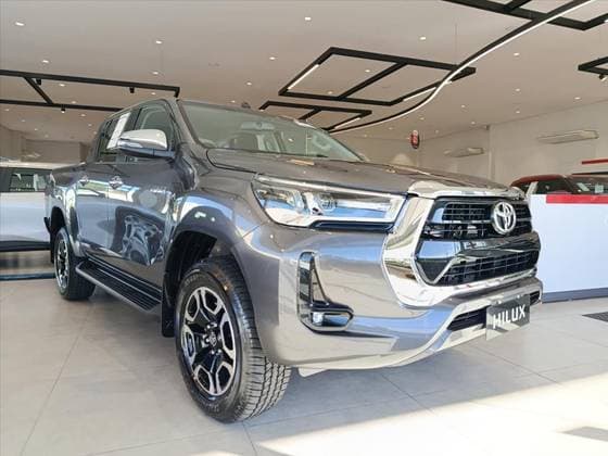Carro 2.8 D-4D TURBO DIESEL CD SRV 4X4 AUTOMÁTICO