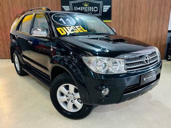 Carro 3.0 SRV 4X4 7 LUGARES 16V TURBO INTERCOOLER DIESEL 4P AUTOMÁTICO
