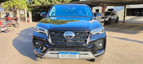 Carro 2.8 D-4D TURBO DIESEL SRX 7L 4X4 AUTOMÁTICO