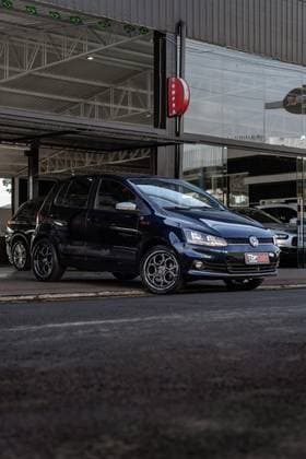 Carro 1.6 MI ROCK IN RIO 8V FLEX 4P MANUAL