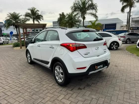 Carro 1.6 16V STYLE FLEX 4P AUTOMÁTICO
