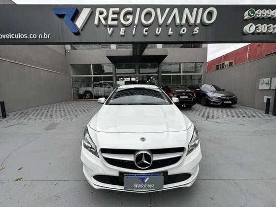 Carro 1.6 CGI GASOLINA 7G-DCT