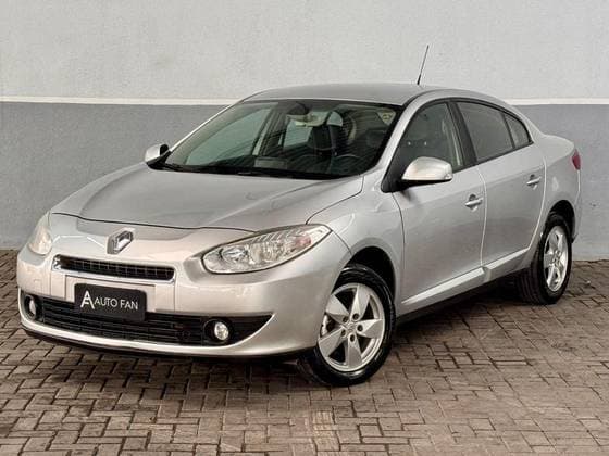 Carro 2.0 DYNAMIQUE 16V FLEX 4P AUTOMÁTICO