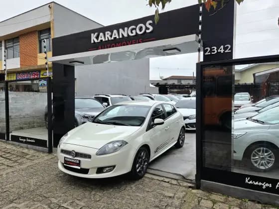 Carro 1.8 ESSENCE 16V FLEX 4P MANUAL