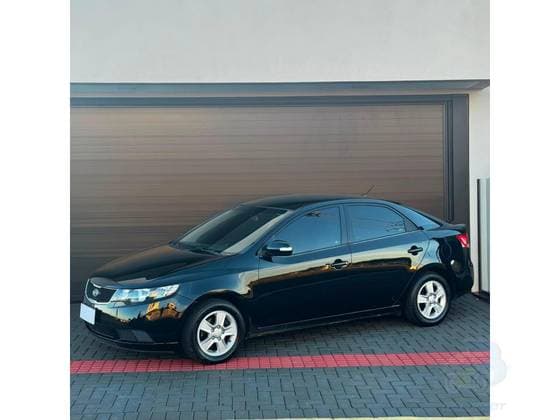 Carro 1.6 E.213 SEDAN 16V GASOLINA 4P MANUAL