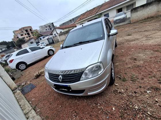 Carro 1.6 EXPRESSION 8V FLEX 4P MANUAL