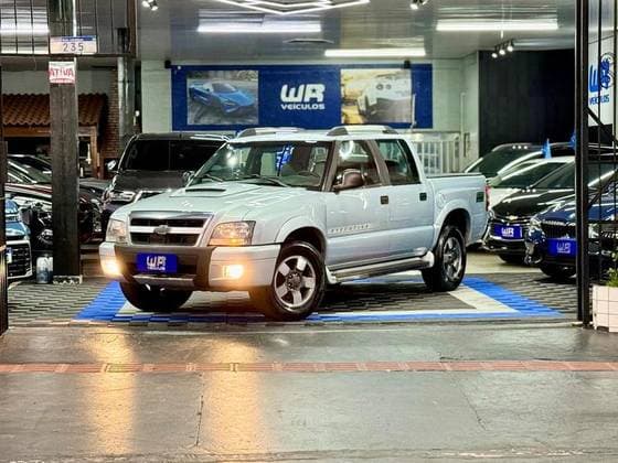 Carro 2.4 ADVANTAGE 4X2 CD 8V FLEX 4P MANUAL