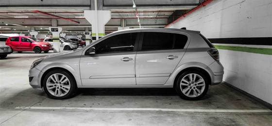Carro 2.0 MPFI GT HATCH 8V FLEX 4P MANUAL